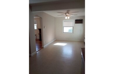 305 Newtonville Ave unit 1, Newtonville, MA 02460 - photo 2