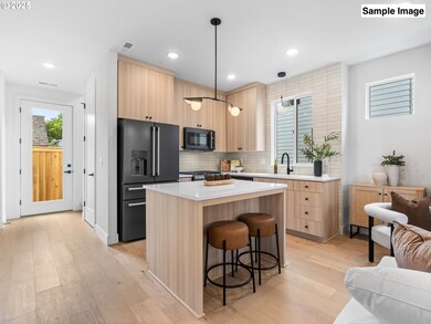 3644 NE 57th Ave, Portland, OR 97213 - photo 4