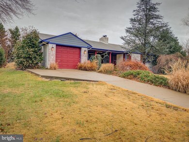 5900 Boston Dr, Falls Church, VA 22041 - photo 4