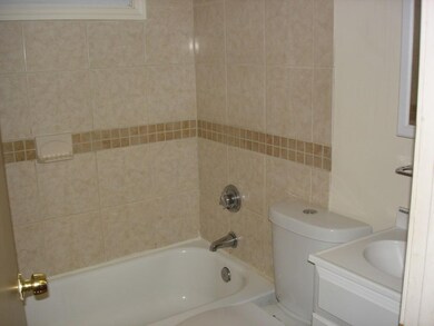 20 Spaulding St, Townsend, MA 01469 - photo 4