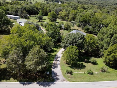 10296 E Highway 156, West Fork, AR 72774 - photo 3