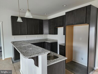 117 Mickey Mantle Ct, Berkeley Springs, WV 25411 - photo 5