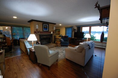 2950 W Lakeside Dr, West Branch, MI 48661 - photo 6