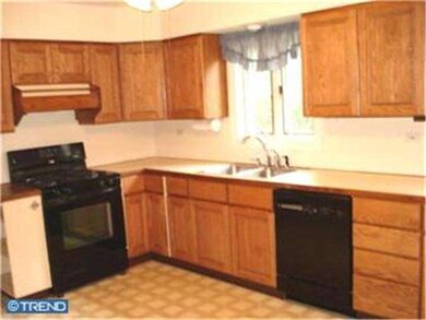 116 Florence Ave, Clementon, NJ 08021 - photo 3