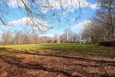 600 S Main St, Edmonton, KY 42129 - photo 5