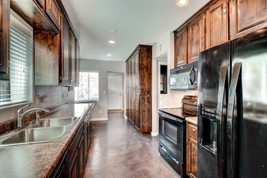 1221 E Almeria Rd Phoenix AZ-large-008-7