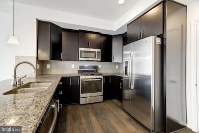 13660 Endeavour Dr unit 20C, Herndon, VA 20171 - photo 6