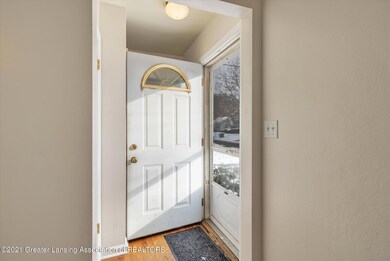521 Edison Ave-WindowStill-Real- (5)
