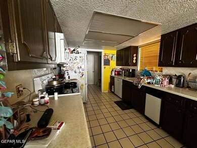 10948 Lakewood Ave, El Paso, TX 79935 - photo 6