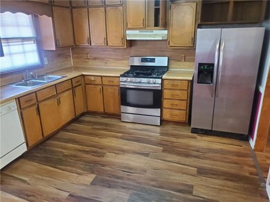 Appliances Remain, New LVP Flooring