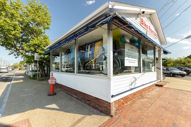 4 Lagoon Pond Rd, Vineyard Haven, MA 02568 - photo 2