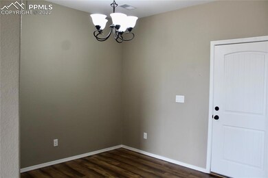 Dining space is conveniently located off of the ki