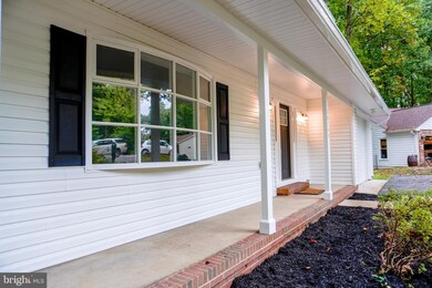 10709 Heavenwood Ct, Spotsylvania, VA 22553 - photo 6