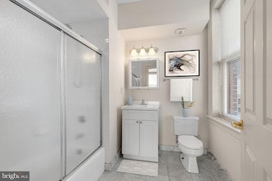 204 S 17th St unit 5H, Philadelphia, PA 19103 - photo 4