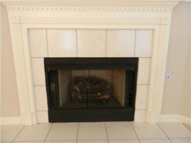 A close up of the wonderful fireplace w/gas logs!