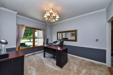 431 Camden Cir, Oswego, IL 60543 - photo 5