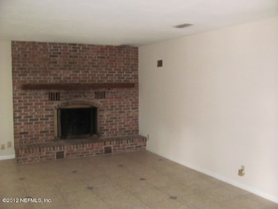 609 Mandalay Rd, Jacksonville, FL 32216 - photo 6