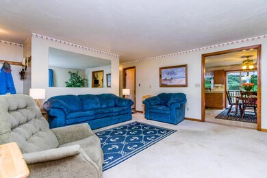 3 Oldham Cir, Mashpee, MA 02649 - photo 4