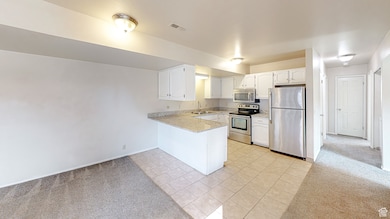 1685 Hickory Ln, Provo, UT 84604 - photo 6