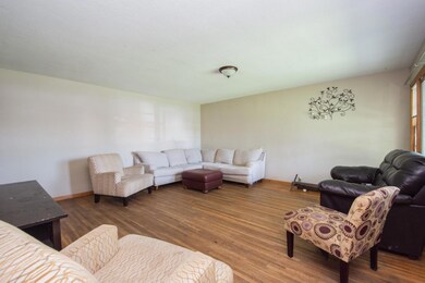 1409 9th Ave S, Moorhead, MN 56560 - photo 4