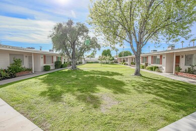10551 W Coggins Dr, Sun City, AZ 85351 X