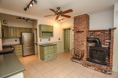 452 Richards Ave, Portsmouth, NH 03801 - photo 6