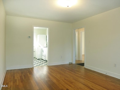 906 Dawes St unit A, Chapel Hill, NC 27516 - photo 2