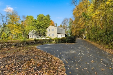 27 Whichita Rd, Medfield, MA 02052 - photo 3