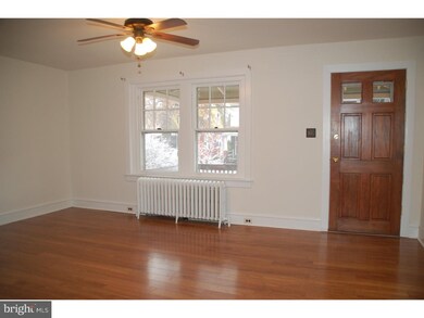 111 N Towamencin Ave, Lansdale, PA 19446 - photo 5
