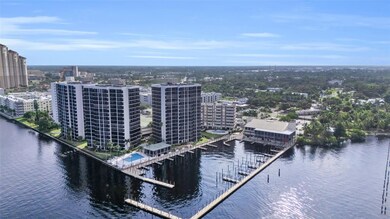 Pointe Royale unit 902, Fort Myers, FL 33901 - photo 5