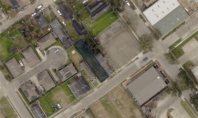 2321 S Derbigny St, New Orleans, LA 70125 - photo 2