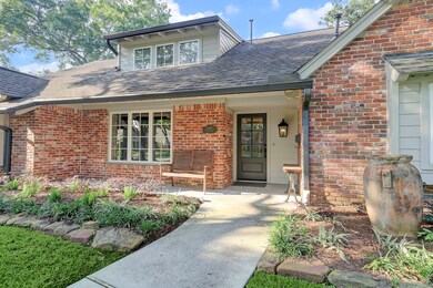 10027 Cedar Creek Dr, Houston, TX 77042 - photo 4