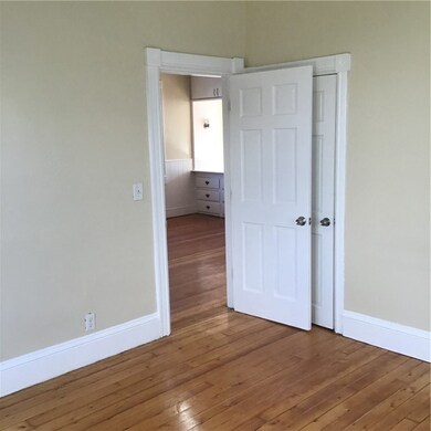 44 Amey St unit 1, Pawtucket, RI 02860 - photo 4