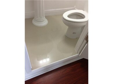 275 SW 8th St unit B, Dania, FL 33004 - photo 2