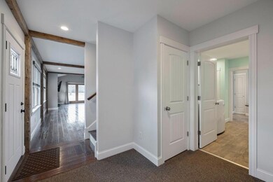 Entry to apartment