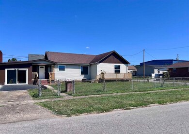 217 17th St, Kenova, WV 25530 - photo 2