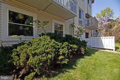 12877 Cara Dr unit 29C, Woodbridge, VA 22192 - photo 3