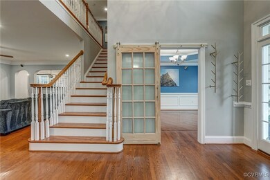 Entry to Dining Room