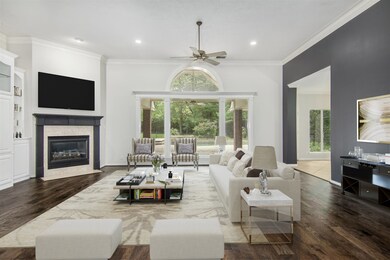 Huge family room for all your family gatherings.  Gas  log fireplace for the chilly evenings.