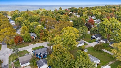 7084 Lake Rd E, Madison, OH 44057 - photo 2