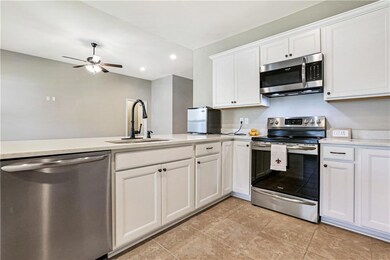 Stainless steel appliances remain,  dishwasher, ra