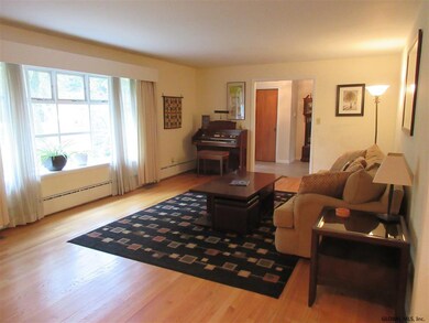 96 Mosher Rd, Delmar, NY 12054 - photo 3