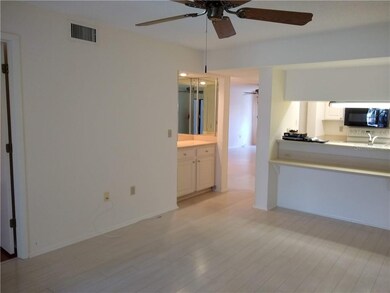 Family room looking into Kitchen, see the cute dry