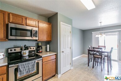 509 Shelly Dr, Troy, TX 76579 - photo 5