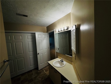 1002 Brookhollow Dr unit 11, Fayetteville, NC 28314 - photo 6