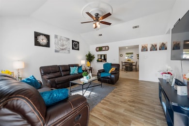 24122 Wild Horse Ln, Hockley, TX 77447 - photo 5