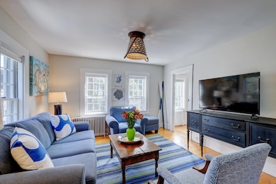 27 Brewster St unit 2, Provincetown, MA 02657 - photo 5