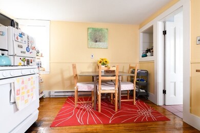 195 Hampshire St unit 3, Cambridge, MA 02139 - photo 2