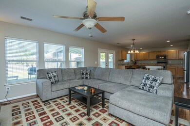 1302BasketweaverWay010