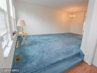 2539 James Monroe Cir, Herndon, VA 20171 - photo 2